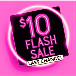 $10 Closet Sale!! 👗 💃 👙 🧣